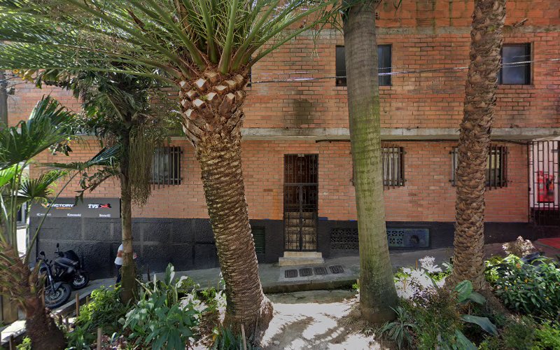 Imagen de ALMACASA DEPOSITO FERRETERIA ELECTRICOS - Ferretería en Medellín