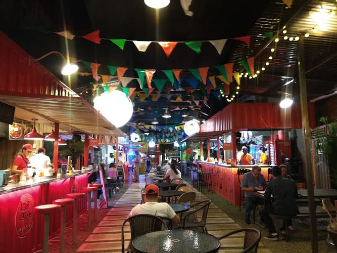 Imagen de Container Park Granada - Restaurante en Cali