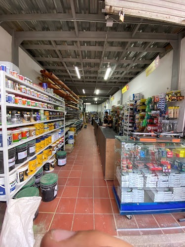 Imagen de DEPOSITO Y FERRETERIA GOLDEN - Tienda de bricolaje en Medellín