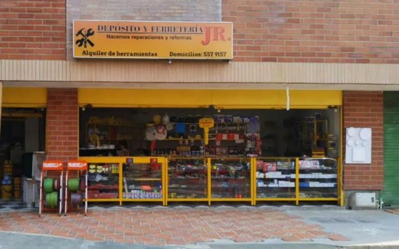 Imagen de DEPOSITO Y FERRETERIA JR - Tienda de materiales para la construcción en Medellín