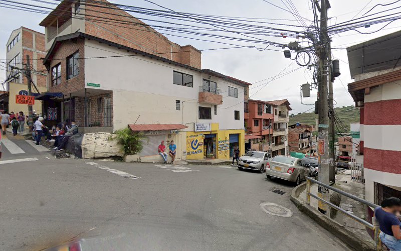 Imagen de Depósito Y Ferretería Casagrande Argos - Ferretería en Medellín