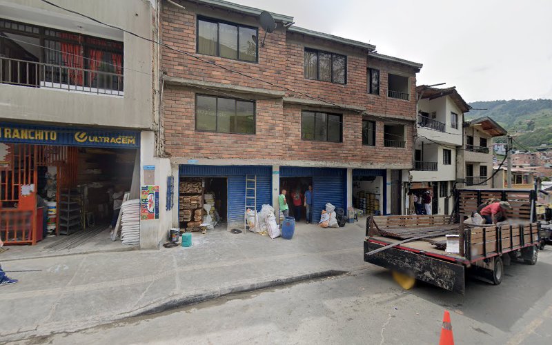 Imagen de Deposito y ferreteria mi ranchito - Ferretería en Medellín