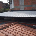 ESTRUCTECHOS Y CANOAS M & C S.A.S. - Empresa de instalación de cubiertas en Medellín