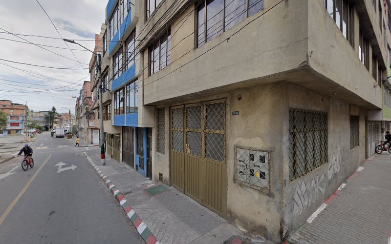 Imagen de Electricos Ferretería - Ferretería en Bogotá