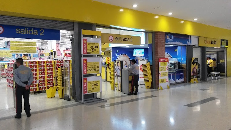 Imagen de Éxito Ciudad Tunal - Ferretería en Bogotá