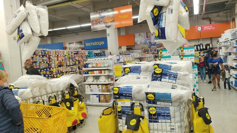 Imagen de Éxito Tintal - Ferretería en Bogotá