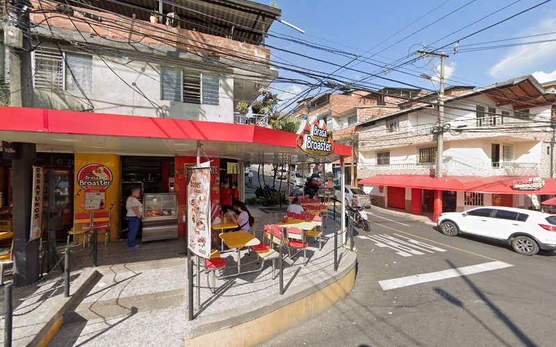 Imagen de FERRETERIA CAMBALACHE - Tienda de herramientas en Medellín