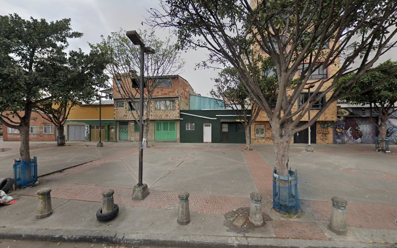 Imagen de FERRETERÍA SÚPER ELÉCTRICOS EL BOSQUE - Ferretería en Bogotá