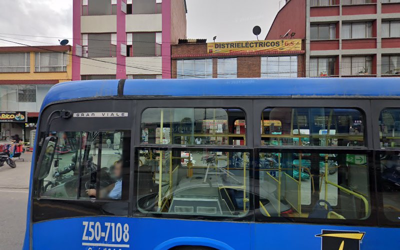 Imagen de FLC FERRETERIA COMERCIAL - Ferretería en Bogotá