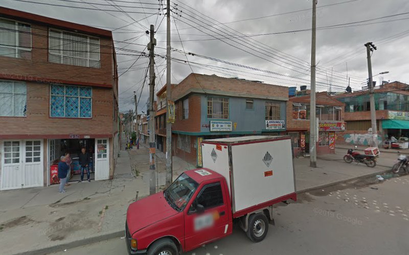 Imagen de Ferreelectricos & Cerrajeria Fmp - Ferretería en Soacha