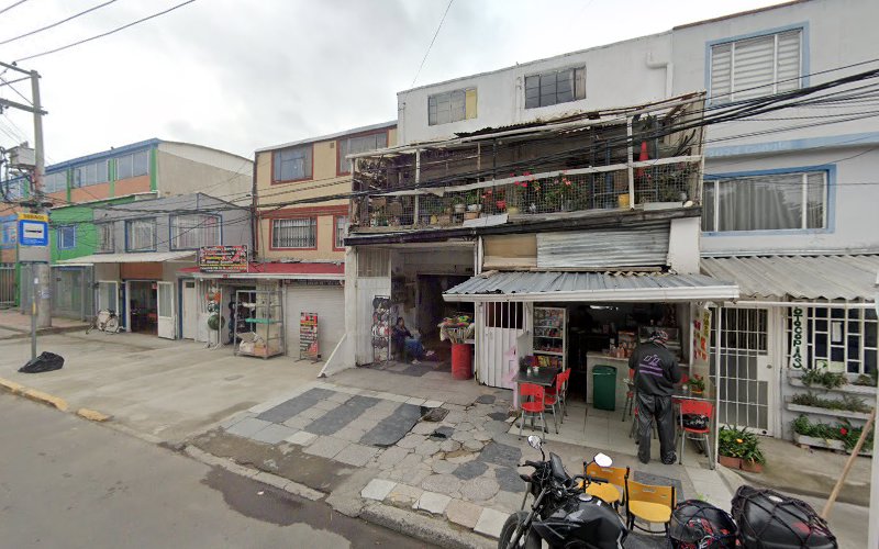 Imagen de Ferreteria Aquí es - Ferretería en Bogotá