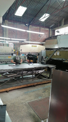 Imagen de Ferreteria Florencia. Expertos en doblado y corte de laminas - Ferretería en Bogotá