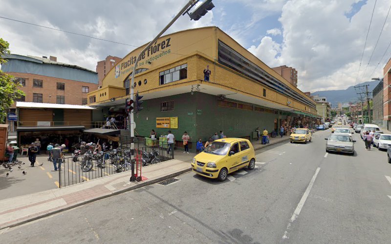 Imagen de Ferretería La Placita - Tienda de artículos para el hogar en Medellín