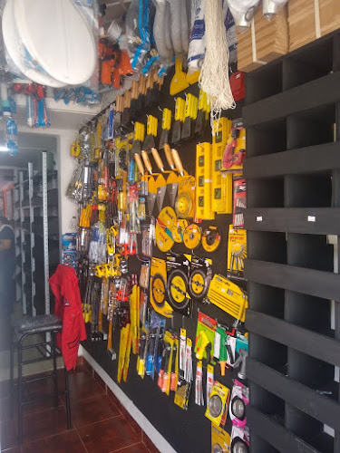 Imagen de Ferreteria cruz - Ferretería en Bogotá