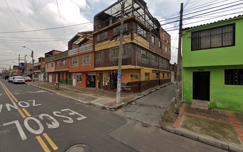 Imagen de Ferreteria y cerrajeria Don ALPER - Tienda de materiales para la construcción en Bogotá