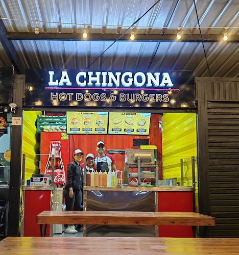 Imagen de LA CHINGONA HOT DOGS Y BURGERS TERREROS - Restaurante de comida rápida en Soacha