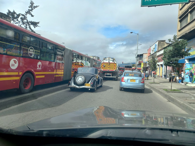 Imagen de La Casa de los Tornillos - Ferretería en Bogotá