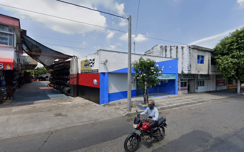 Imagen de Llanito 80