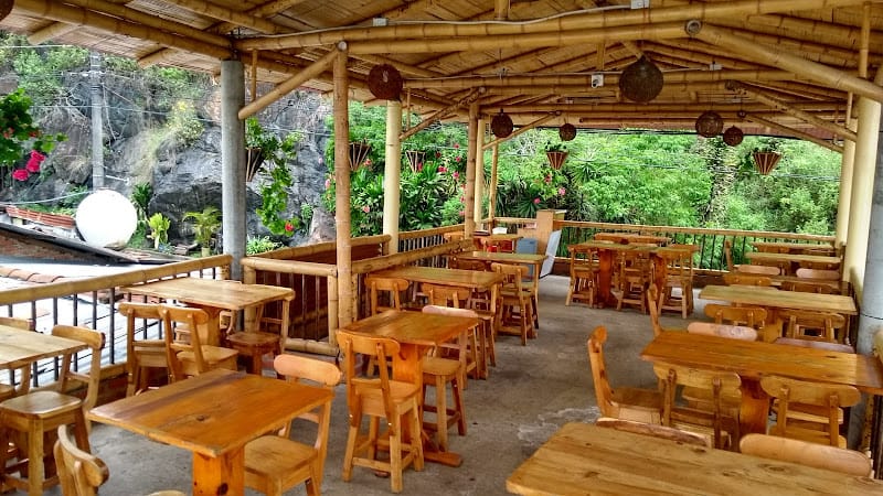 Imagen de Pizzería Jireh Via Cristo Rey - Pizzería en Cali