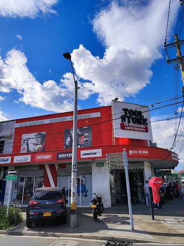 Imagen de TOOL STORE BULERIAS - Ferretería en Medellín