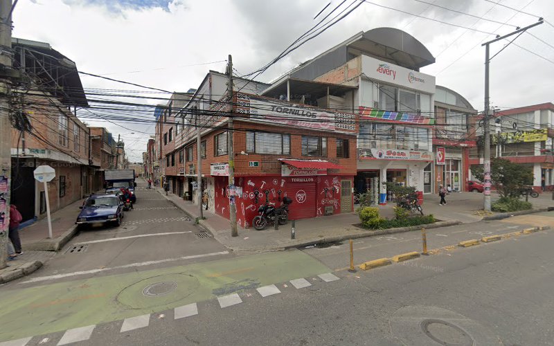 Imagen de Tornillos Red 77 - Ferretería en Bogotá