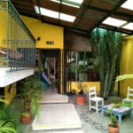 Yellow House Hostel - Albergue en Medellín