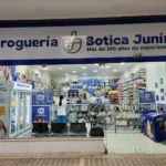 Botica Junin Clinica Medellin Poblado - Farmacia en Medellín