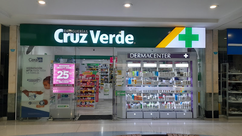 Imagen de Cruz verde Molinos - Farmacia en Medellín