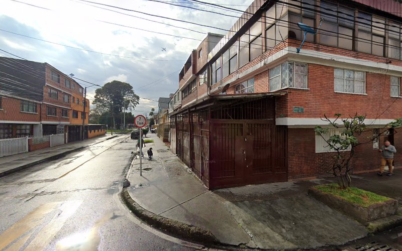 Imagen de DROGUERIA BIFAMILIAR - Farmacia en Bogotá