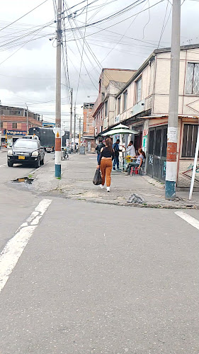 Imagen de DROGUERIA FARMA MORENO - Farmacia en Bogotá