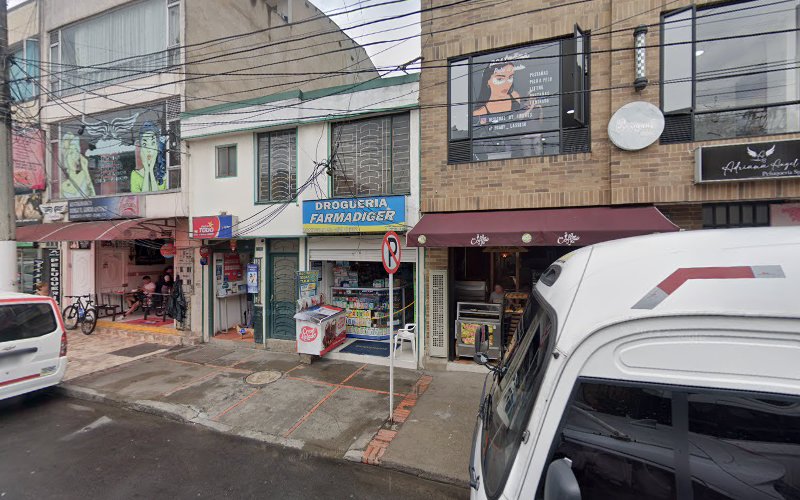 Imagen de DROGUERIA FARMADIGER - Farmacia en Bogotá