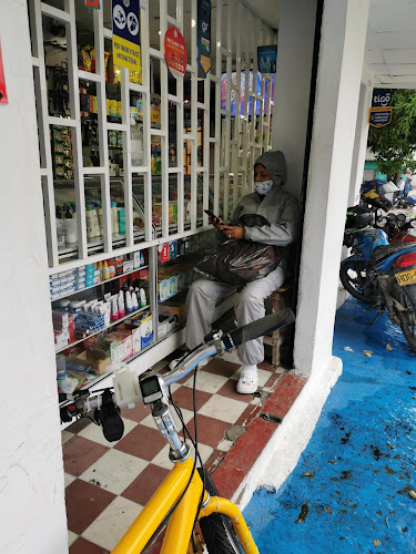 Imagen de DROGUERIA GISELA - Farmacia en Barranquilla