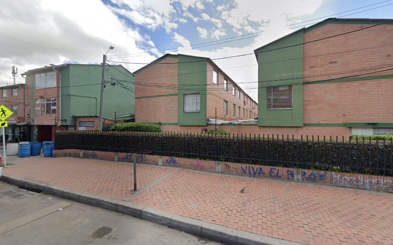 Imagen de DROGUERIA OASIS - Farmacia en Bogotá