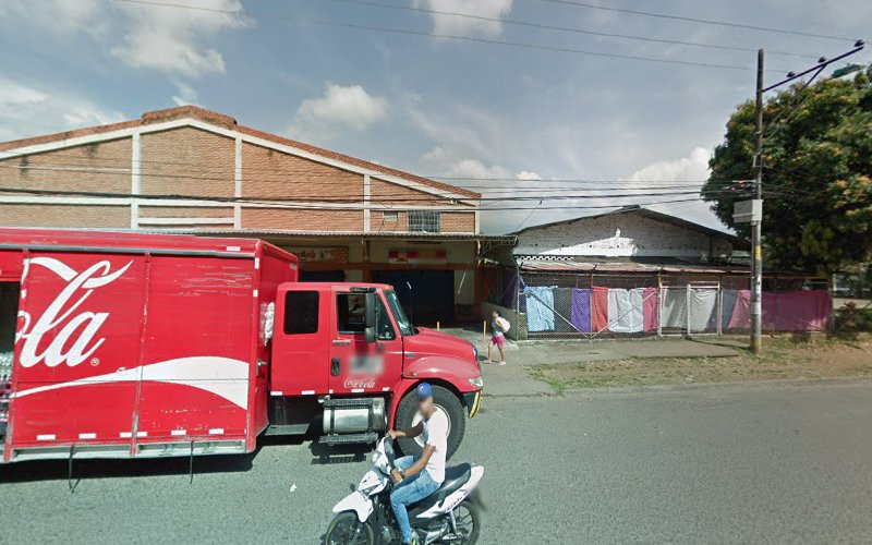 Imagen de DROGUERIA Y VARIEDADES BRISAS DE BUENOS AIRES - Tienda de comestibles