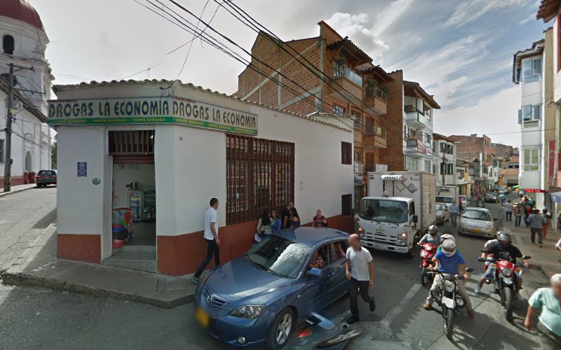 Imagen de Drogas La Economia - Farmacia en Rionegro