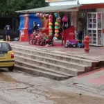 Droguería 7 De Abril - Tienda de comestibles, periódicos y medicamentos en Barranquilla