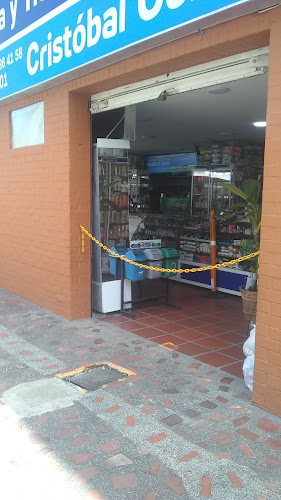 Imagen de Droguería Cristóbal Colón - Farmacia en Cali
