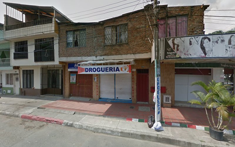 Imagen de Drogueria D'Marvink - Farmacia en Cali