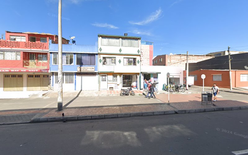 Imagen de Drogueria Droxsalud - Farmacia en Bogotá