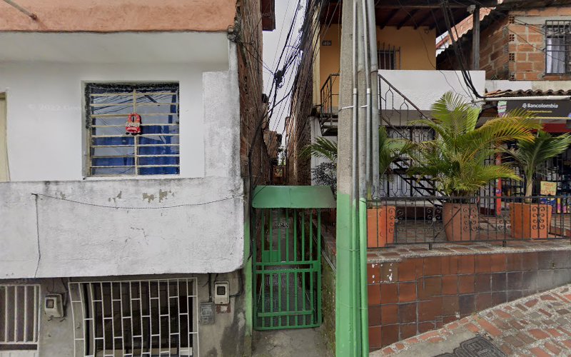 Imagen de Drogueria Etipharma - Farmacia en Medellín