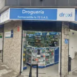 Droguería Farmacastilla la 72 - Farmacia en Medellín