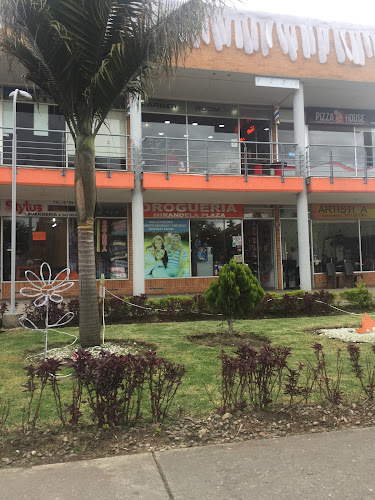 Imagen de Drogueria Farmacenter Mirandela Plaza - Farmacia en Bogotá