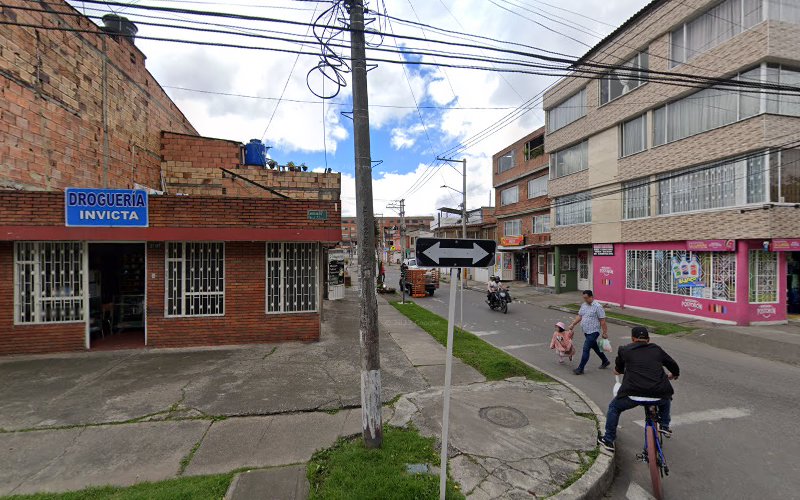 Imagen de Droguería Invicta - Farmacia en Bogotá
