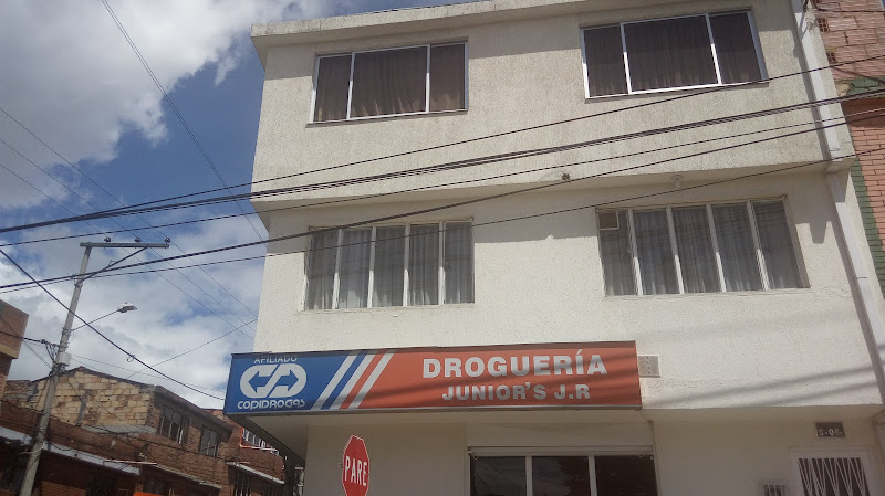 Imagen de Drogueria Junior J.r - Farmacia en Bogotá