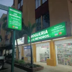 Drogueria Los Almendros JR - Tienda de comestibles, periódicos y medicamentos en Cali