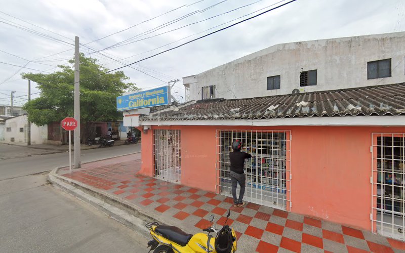 Imagen de Drogueria & Miscelanea California - Farmacia en Barranquilla