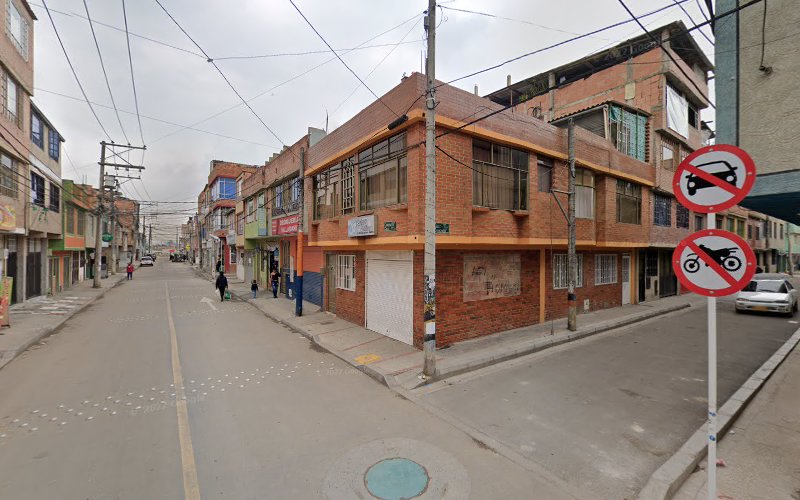 Imagen de Droguería Multidrogas - Tienda de comestibles