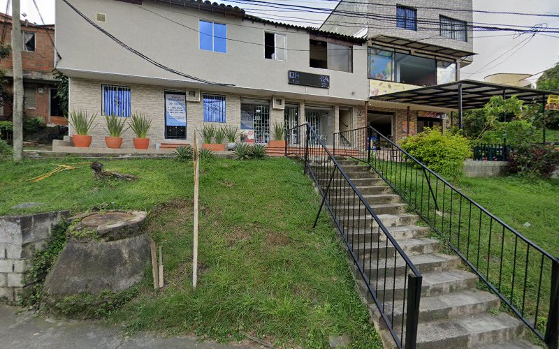 Imagen de Droguería Nueva Salinas - Farmacia en Medellín