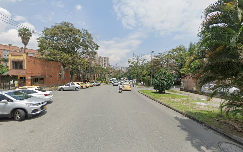 Imagen de Droguería San Benito - Farmacia en Medellín