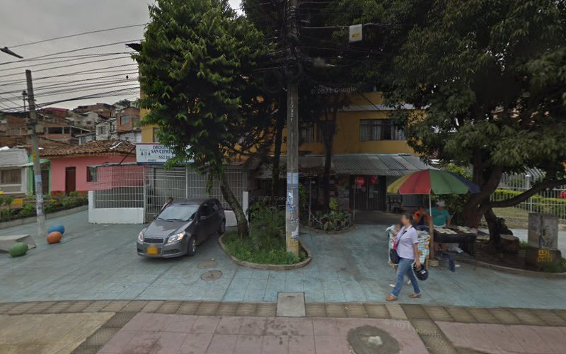 Imagen de Droguería San Cipriano - Farmacia en Cali